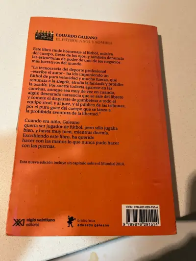 'El fútbol a sol y sombra' de Eduardo Galeano - miniatura 1