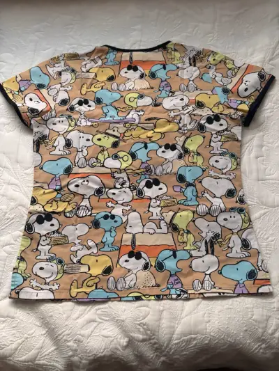 Uniforme clínico estampada Snoopy multicolor - miniatura 2