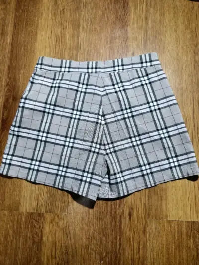 Shorts mujer - miniatura 2
