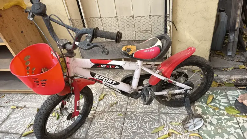 Bicicleta infantil Jiexika con ruedas de apoyo