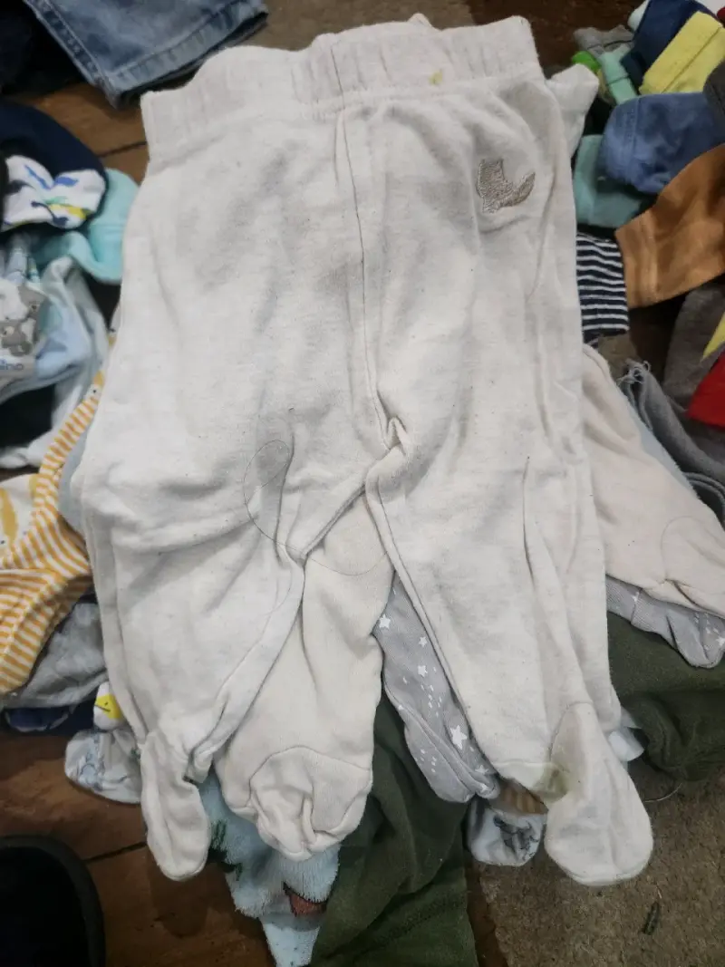 Lote de ropa de bebe rn hasta 3 o 6 meses - 5