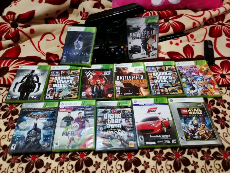 Consola Xbox 360 con 14 juegos incluidos - 2