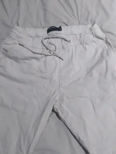 Pantalon blancos Pull&Bear talla M - miniatura 2