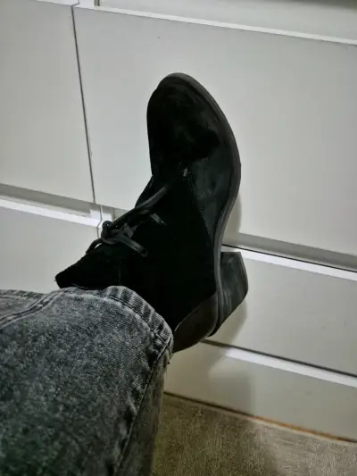 Botines negros de gamuza para mujer - miniatura 1