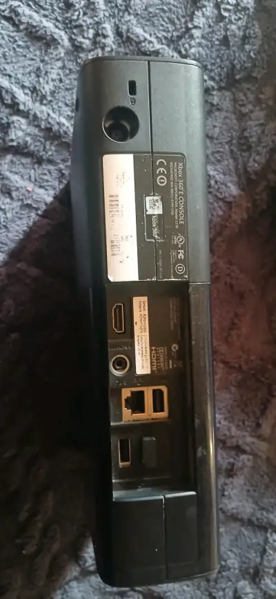 Consola Xbox 360 con juegos y accesorios - miniatura 5