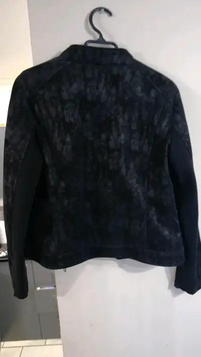 Chaqueta negra de mujer Desigual - miniatura 3
