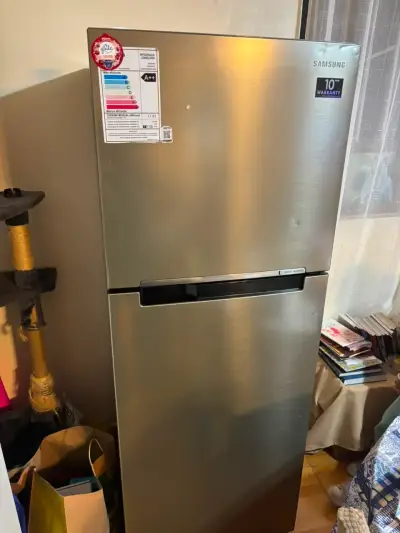 Refrigerador Samsung 302 Litros - miniatura 1