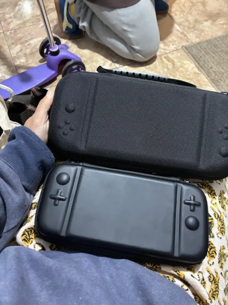 Estuche protector para consola portátil - 1