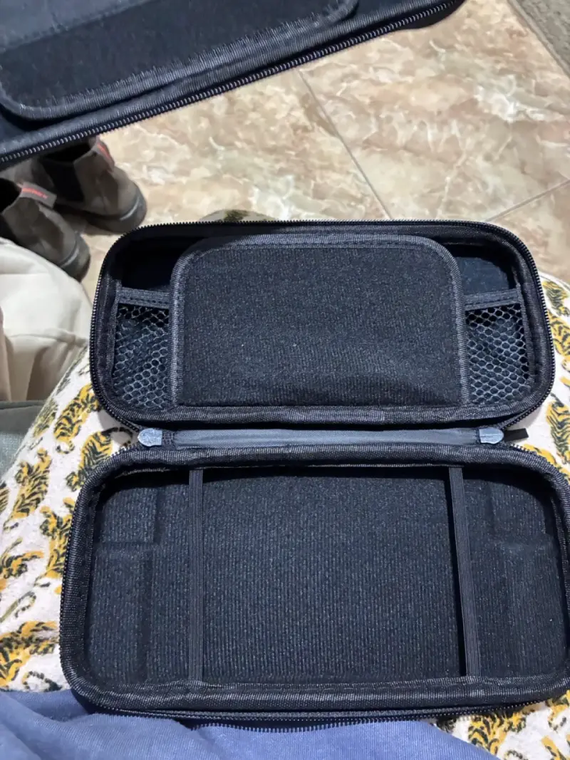 Estuche protector para consola portátil - 2