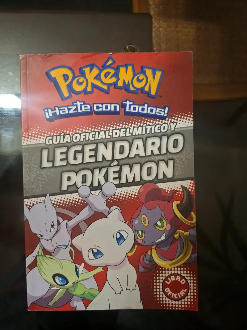 Guía oficial de míticos y legendarios Pokémon - 1