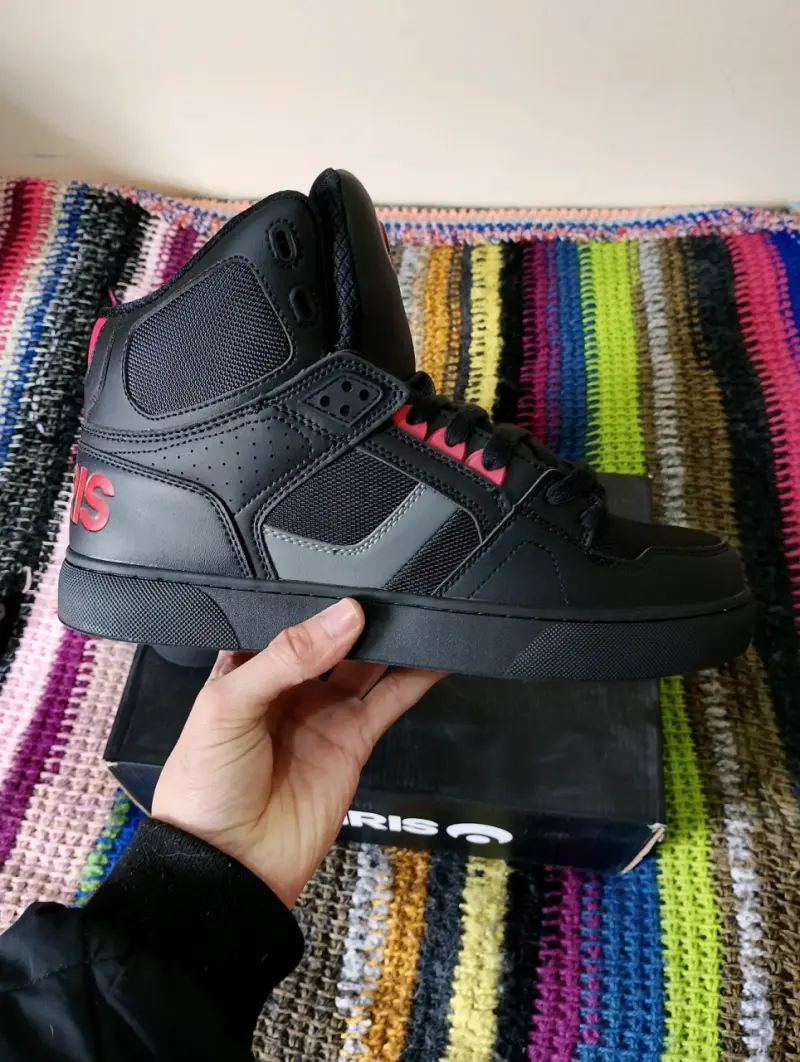 Zapatillas Osiris negras y blancas NUEVAS - 4