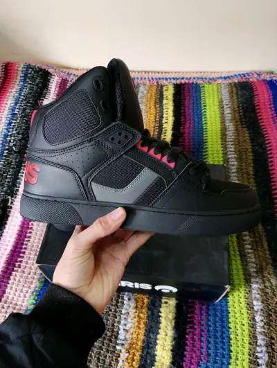 Zapatillas Osiris negras y blancas NUEVAS - miniatura 4