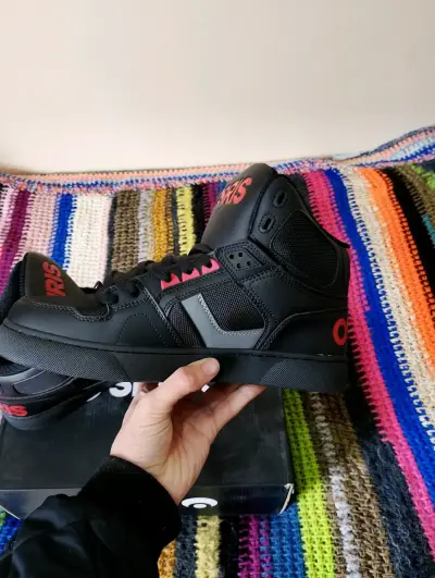 Zapatillas Osiris negras y blancas NUEVAS - miniatura 6