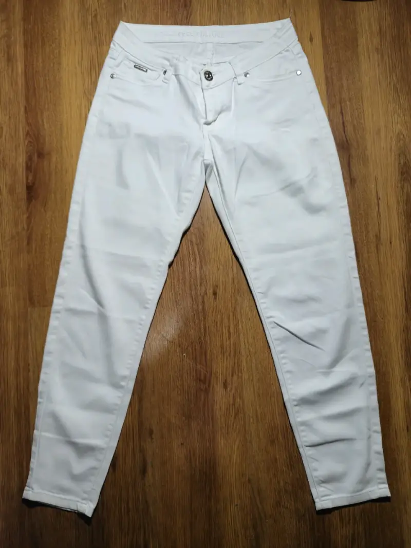 Pantalones blancos Free Culture para mujer