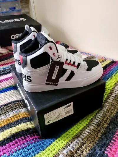 Zapatillas Osiris blancas NUEVAS - miniatura 2