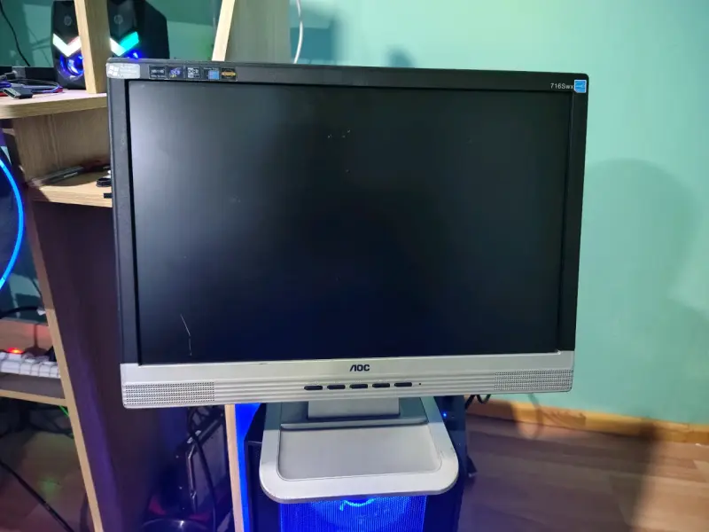 Monitor AOC 716Sw LCD 17 pulgadas - 2