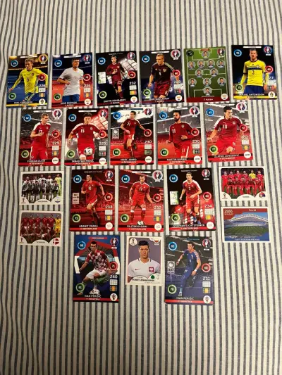 Colección de tarjetas de fútbol Euro 2016 - miniatura 1