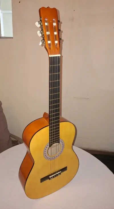 Guitarra Clásica Santana Impecable - miniatura 1