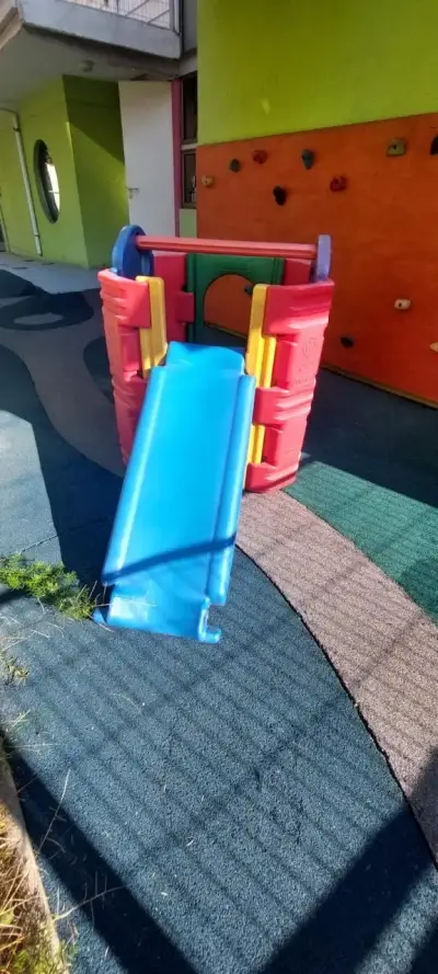 Juegos infantiles - miniatura 3
