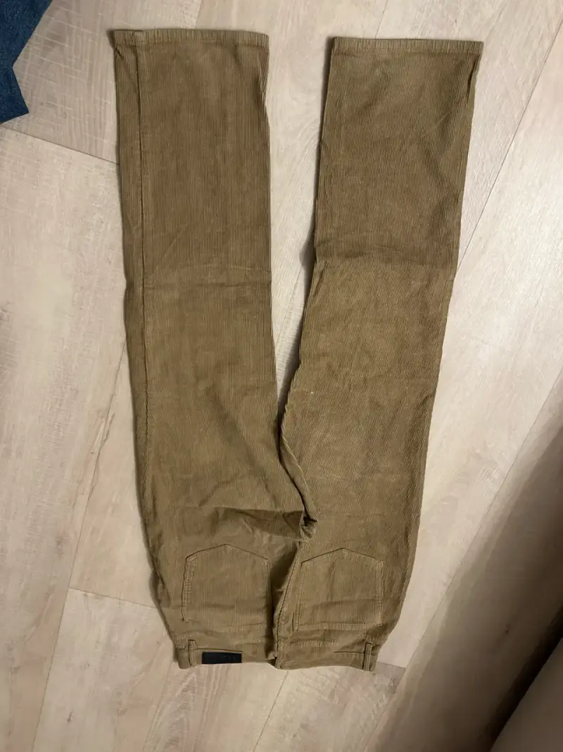 Pantalones de pana marrón - 2