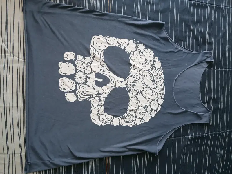 Polera sin mangas O'Neill negra con capucha - 4