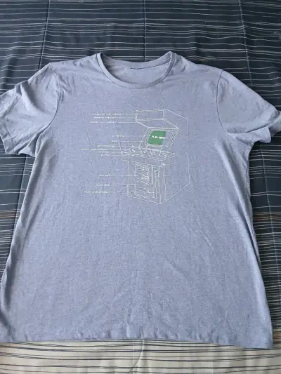 Polera verde Matterhorn estampada - miniatura 2