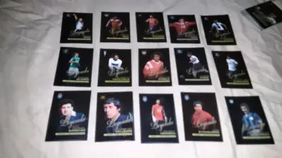 Cartas coleccionables - miniatura 1