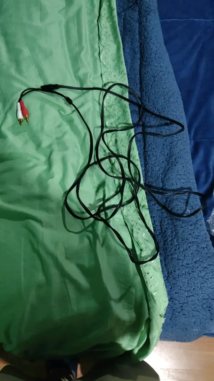 Cable de audio RCA a 3.5mm - 1