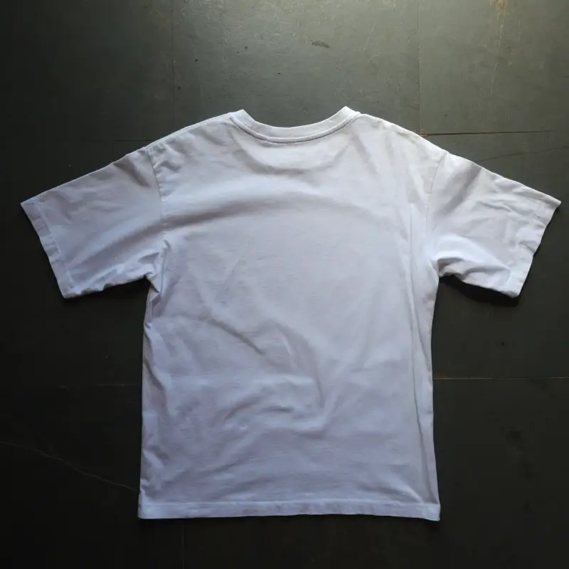 Polera Uniqlo x Disney x Yuni Yoshida - 6