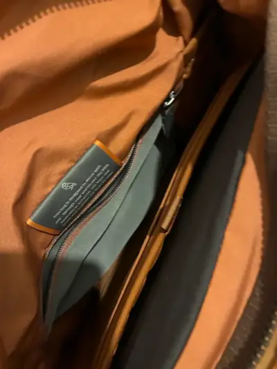 Bolso Bellroy color marrón - miniatura 2