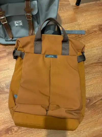 Bolso Bellroy color marrón - miniatura 3
