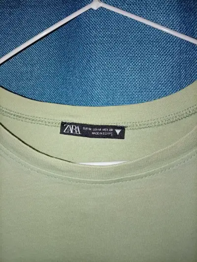 Polera verde Zara talla M - miniatura 1