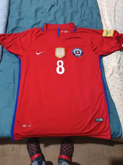 Camisetas roja selección Chile Nike número 7 y 8, - miniatura 2