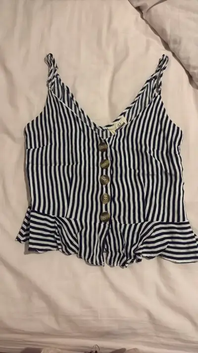 Blusa de tirantes a rayas azul y blanco - miniatura 1