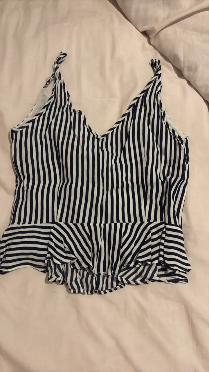 Blusa de tirantes a rayas azul y blanco - 3