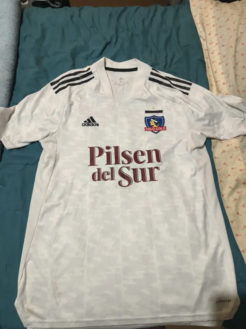 Camiseta Adidas Colo-Colo blanca oficial