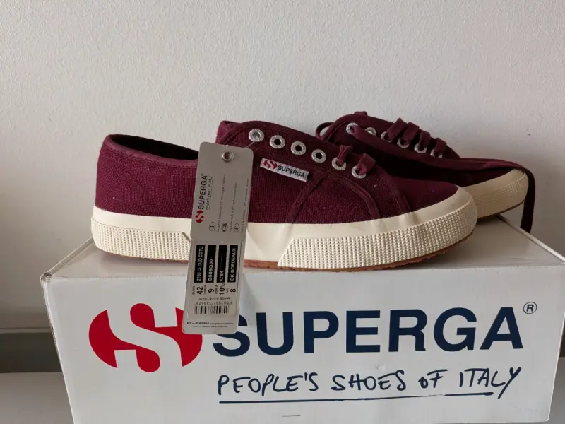 Zapatillas Superga burdeos de lona - 1