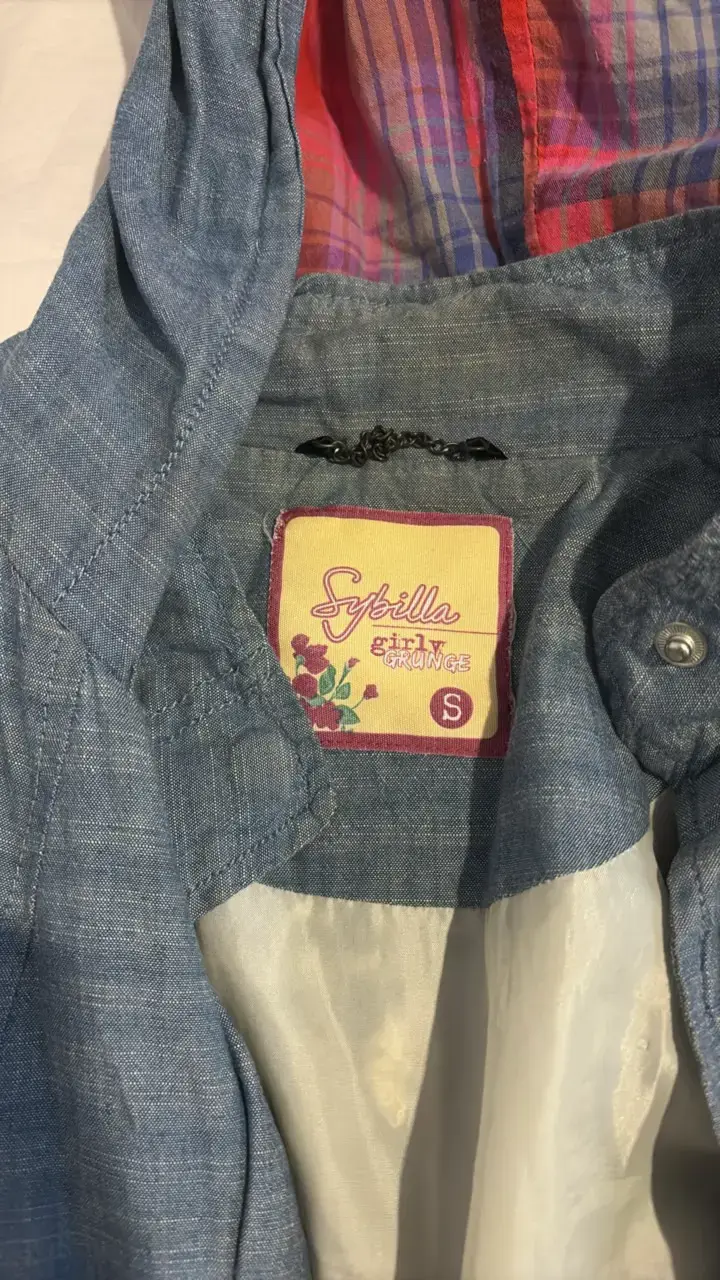Chaqueta de mezclilla con capucha para mujer - 2