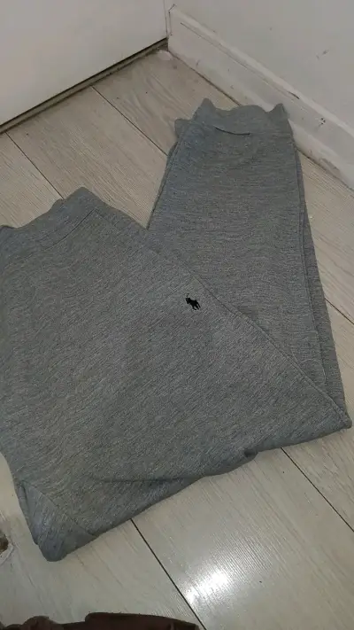 Pantalones deportivos grises de algodón - miniatura 1