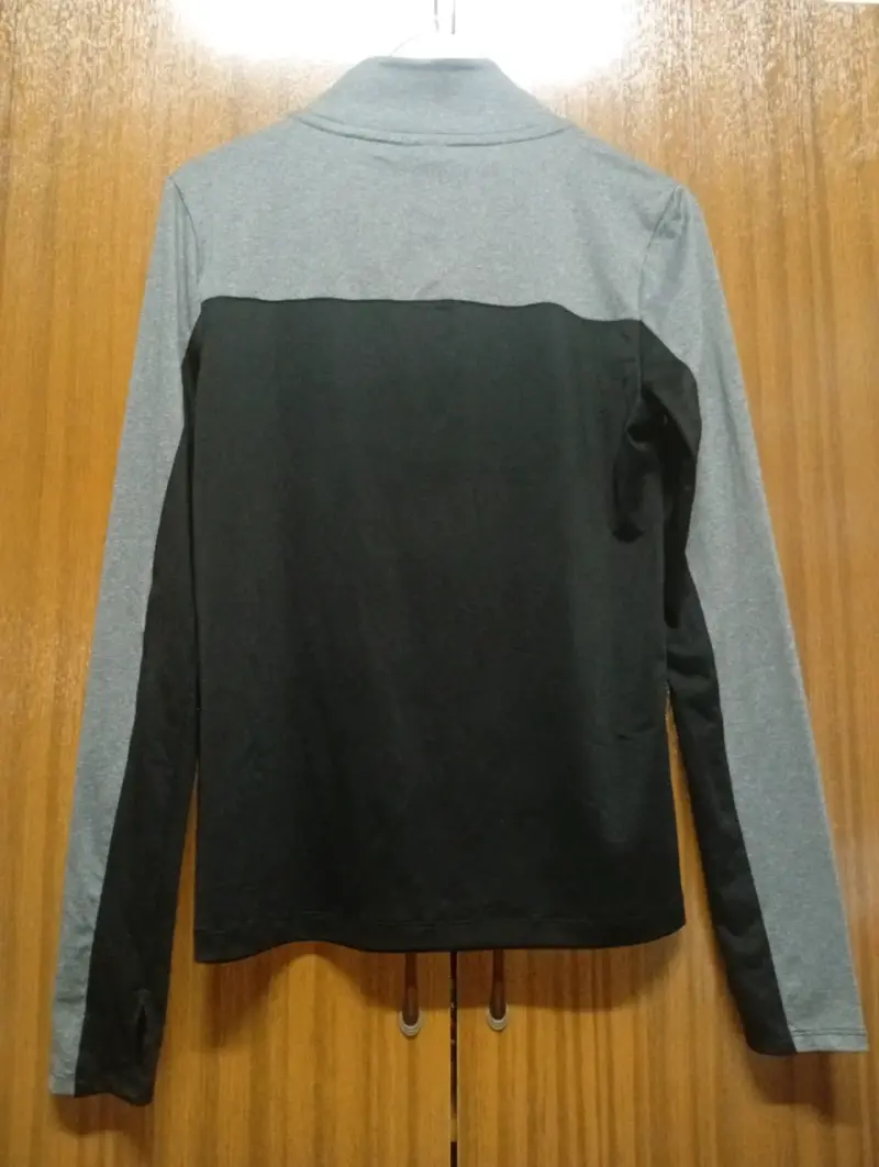 Polerón deportivo PINK gris y negro - 4
