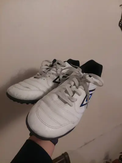 Zapatillas deportivas blancas para baby fútbol - miniatura 1