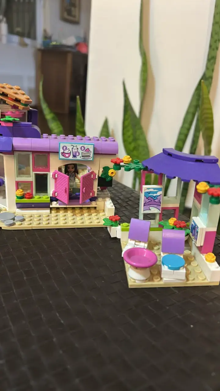 LEGO Friends Cafetería Heartlake 41336 - 3