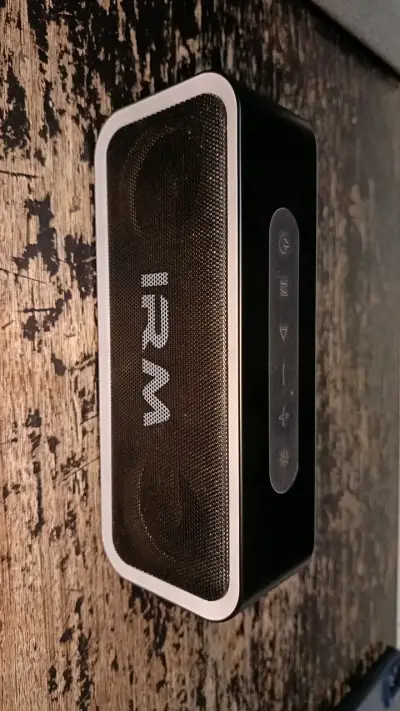 Parlante portátil IRM bluetooth retroiluminado - miniatura 1