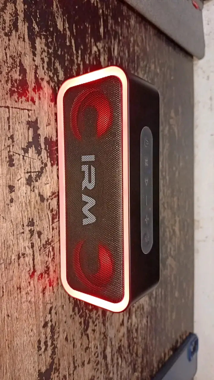 Parlante portátil IRM bluetooth retroiluminado - 2