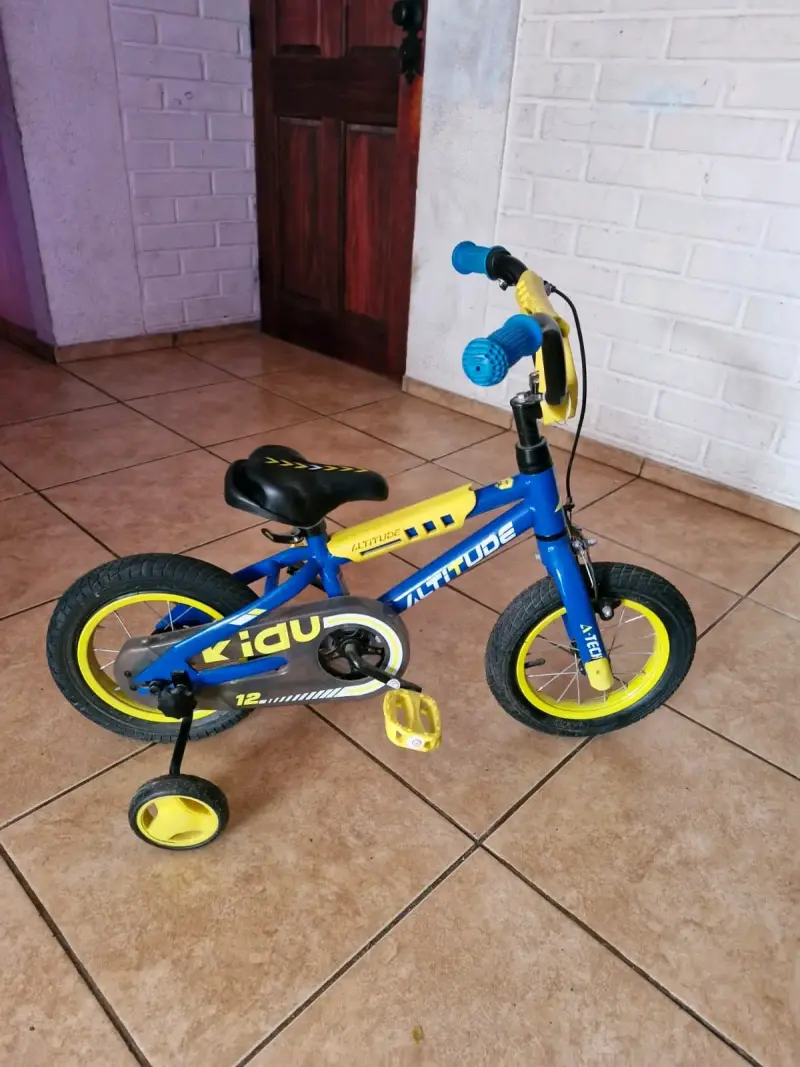 Bicicleta infantil Kid Latitude 12 pulgadas - 1