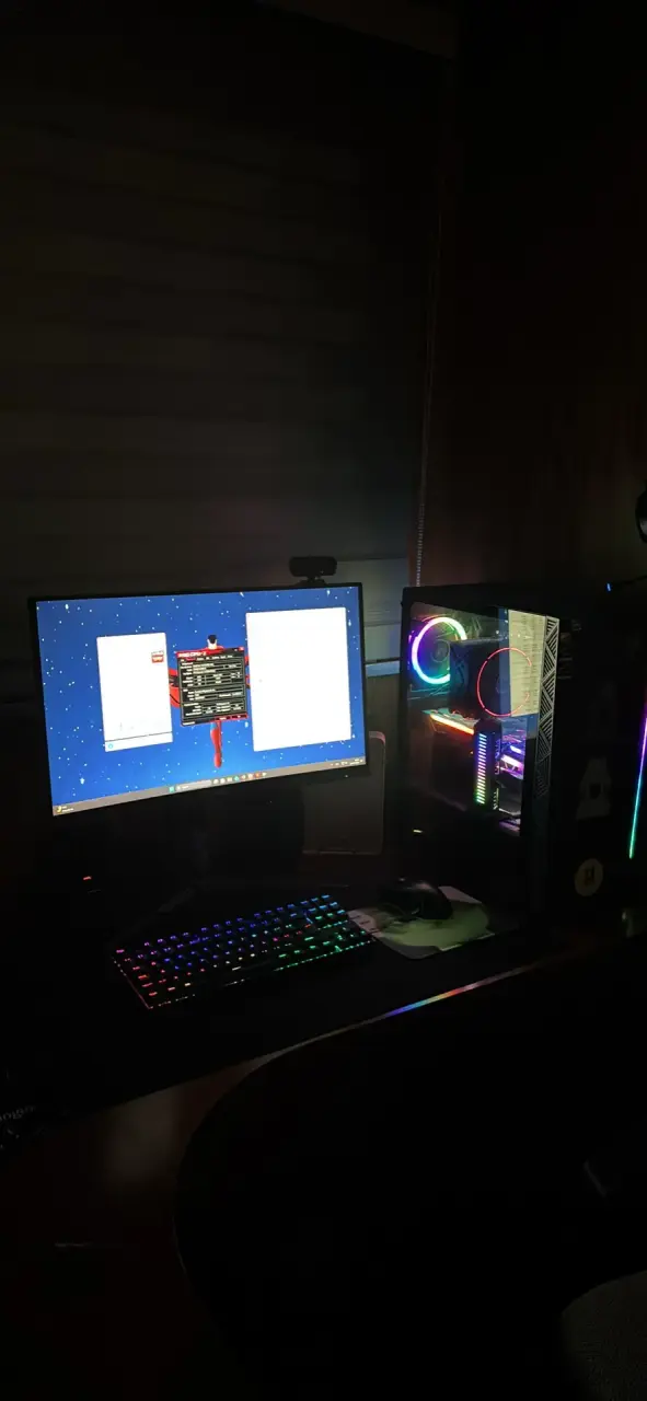 PC Gamer + Monitor + Combo teclado y mouse - 1