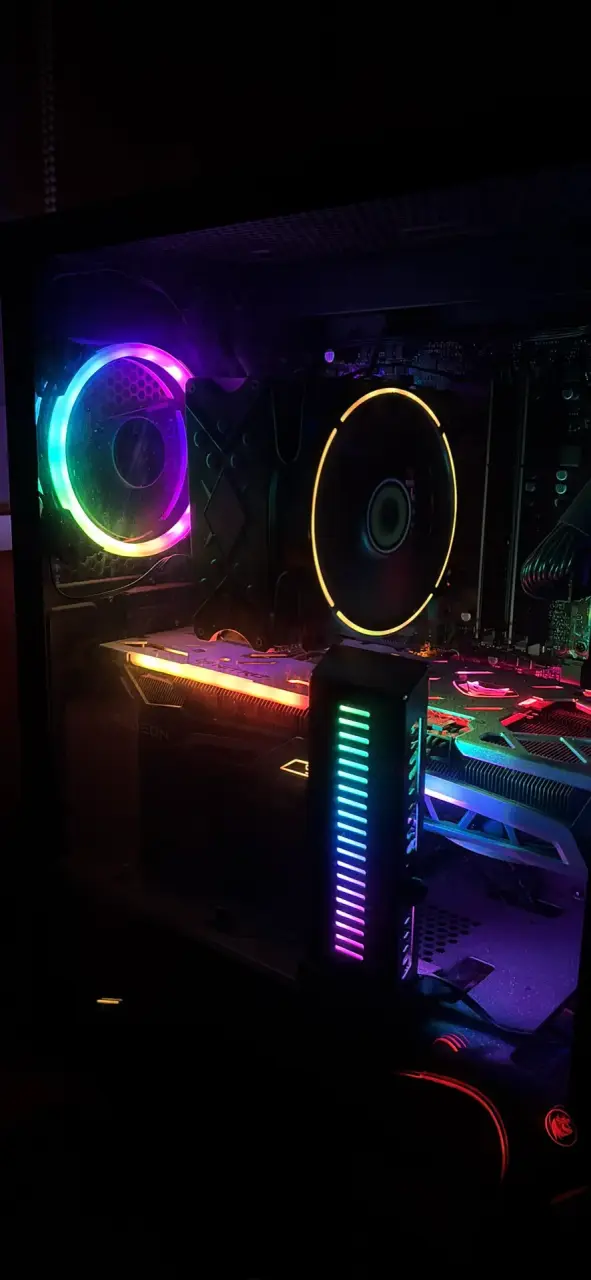 PC Gamer + Monitor + Combo teclado y mouse - 2