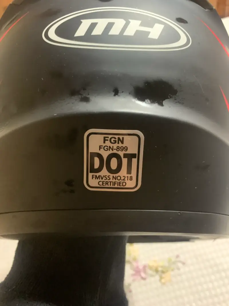 Casco MH negro con rojo - 3