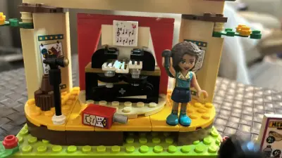 LEGO Friends Parque de Atracciones 41334 - miniatura 5