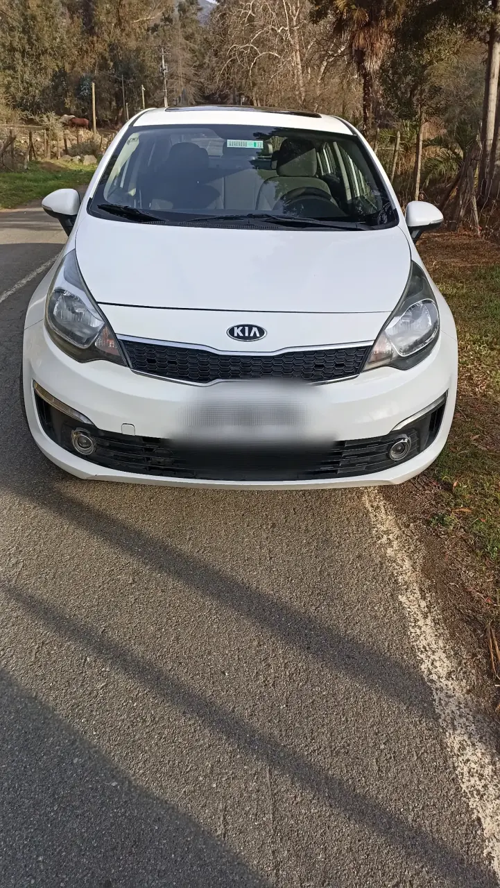 Kia Rio 4 - 1